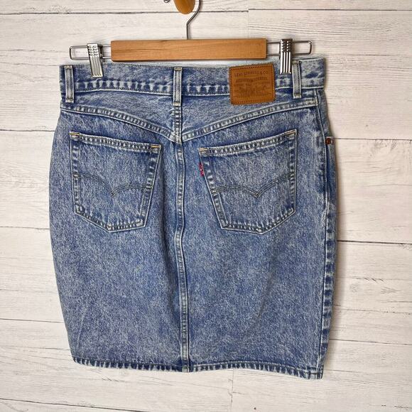 Levis Skirt Womens Size 30 Premium Front Button Mini Denim Quality Clothing - Picture 13 of 16